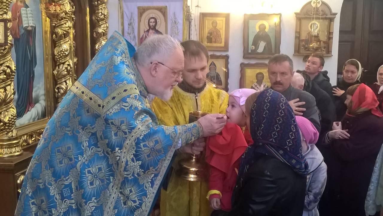 С праздником Покрова Пресвятой Богородицы!